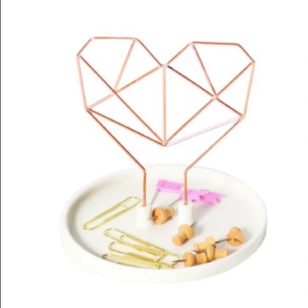 Heart Rose Gold Wire Jewelry Holder